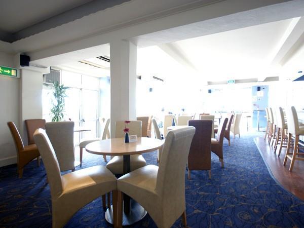 Salterns Harbourside Hotel Poole Restaurant foto